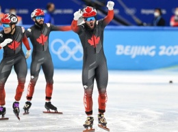 Олимпиада-2022: Канада выиграла золото в эстафете по шорт-треку