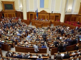 Огнестрельное оружие для украинцев: в парламенте рассмотрят законопроект