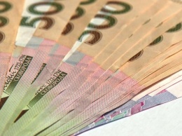 НБУ зафиксировал курс гривни и ограничил снятие наличных до 100 тысяч в день