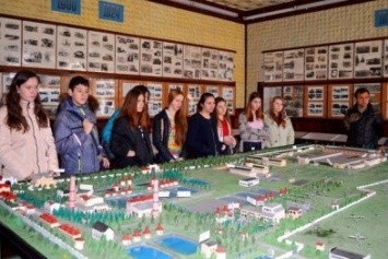 Черноморский "Водоканал" провел экскурсию для старшеклассников по своим объектам