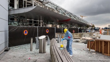 СМИ: В аэропорту Брюсселя работают не менее 50 сторонников