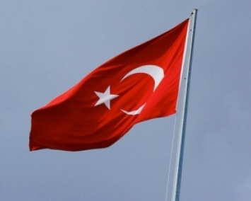 Теракт в Турции: на автобусной остановке взорвалась машина со взрывчаткой (ФОТО, ВИДЕО)