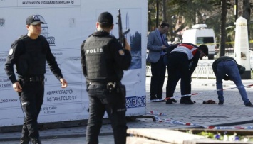 Reuters: В результате взрыва в Турции погибли четверо полицейских