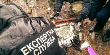 В Киеве полиция обнаружила арсенал «самопалов» (ФОТО) (ВИДЕО)