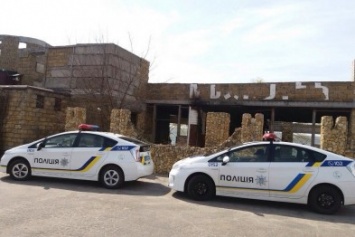 В Николаеве на Намыве полицейские поймали на горячем великовозрастных растаманов (ФОТО)