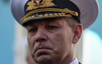 Командующий ВМС Украины вице-адмирал Сергей Гайдук уволен, - журналист