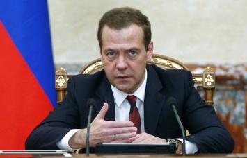 Медведев об Украине: Там ни промышленности, ни государства не существует