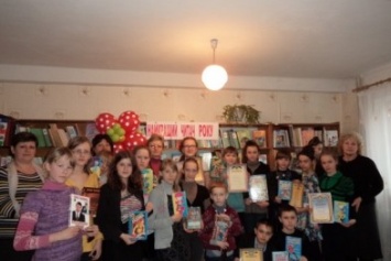 В Димитрове дети присоединились к мероприятиям, посвященным Неделе детской книги