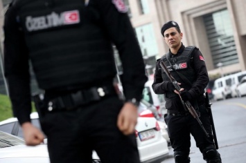 При въезде в Анкару полиция Турции задержала потенциальную террористку-смертницу