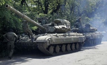 В районе Авдеевки боевики "ДНР", не скрываясь, используют тяжелую бронетехнику - Тымчук