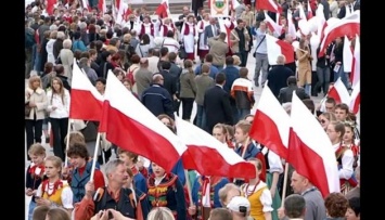 В Польше отмечают шестую годовщину смоленской катастрофы
