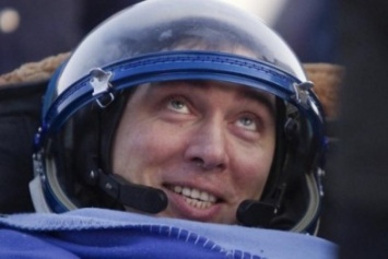 Уроженец Горловки летчик-космонавт Александр Волков пообещал приехать в Донбасс ко Дню шахтера