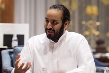 Принц Саудовской Аравии назвал условия ограничения добычи нефти
