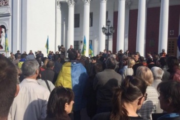 Одесский майдан: Море людей, депутаты и бомба (ФОТО)