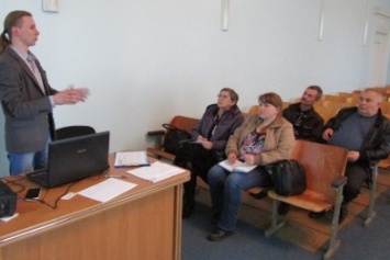 В Новодонецком были проведены тренинги по написанию проектов