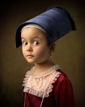 Фотограф-самоучка создает очаровательные портреты дочери в стиле ренессанс