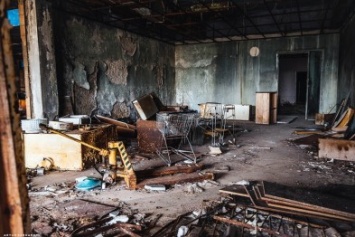 Чернобыль 30 лет спустя: место смерти сотен тысяч человек или международный аттракцион (ФОТО)