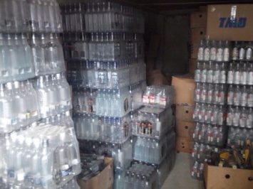 Почти 3 тонны спирта обнаружили на подпольном производстве на Буковине