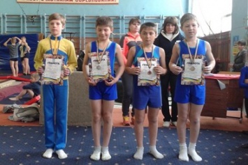Юный акробат из Бердянска выступит на чемпионате Украины