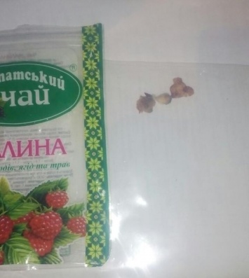 В Ольшанскую колонию пытались доставить чай «с секретом»