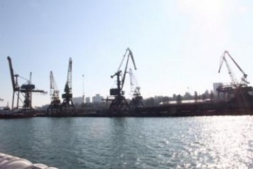 Апрельские показатели грузопеработки в Ильичевском порту