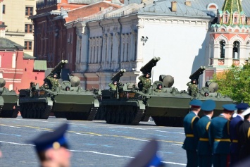 Дороги по маршруту военной техники в Москве "просканировали" лазером
