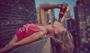 Coca-Cola празднует свое 130-летие