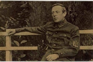 10 мая родился Симон Петлюра - Глава УНР, который командовал оброной Украины в 1917-1921 годах
