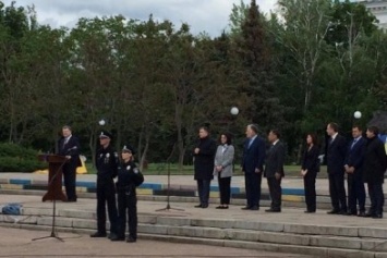 Президент Украины П. Порошенко в Краматорске принял присягу новой патрульной полиции