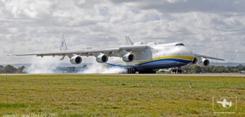 Супертяжеловес Ан-225 "Мрия" впервые приземлился в Австралии (ФОТО,ВИДЕО)