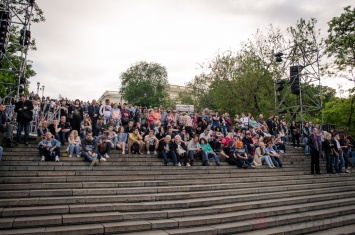 Макаревич, Куба и... Кузнецов: на Потемкинской лестнице состоялся бесплатный концерт для одесситов