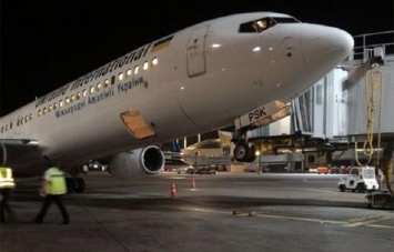 В аэропорту Израиля перевернулся самолет МАУ