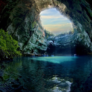 Малоизвестное, но фантастически красивое место в Греции