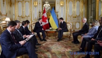 Премьер-министр Канады собирается в Украину