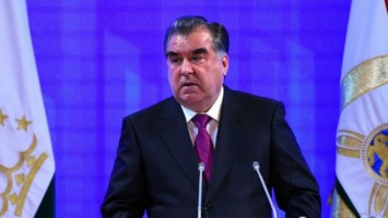 В Таджикистане проходит референдум по поводу запрета религиозных партий