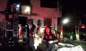 Пожар в Таиланде: погибли 17 школьниц