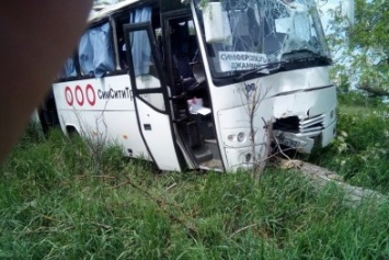 В Крыму сошел с трассы рейсовый автобус