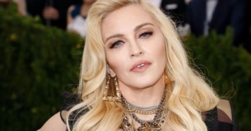Мадонна поделилась своим голым фото в 19 лет