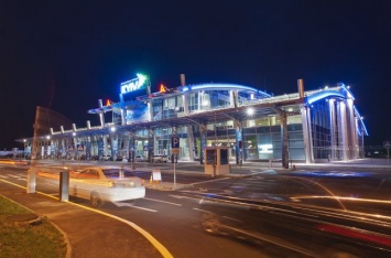 Украина с 1 января прекратит оформление виз для иностранцев в аэропортах