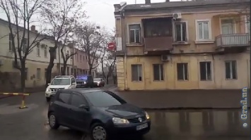 В центре Одессы прорвало канализацию