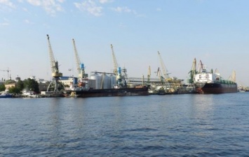 Украина закрыла судоходный канал в Черном море
