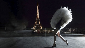 Как Париж стремится стать сознательной столицей моды