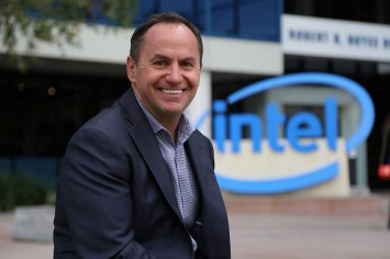 Новым гендиректором Intel стал Роберт Свон, бывший финансовый директор