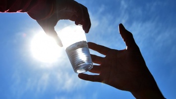 Аксенов рассказал о мерах по обеспечению крымчан питьевой водой