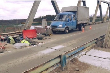 На Днепропетровщине ремонтируют два моста