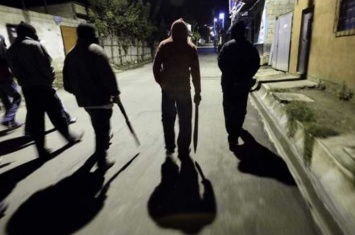 Банда подростков орудует под Киевом: есть первые жертвы