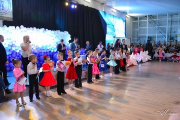 Почти тысячу участников собрал в Павлограде масштабный фестиваль танцев (ФОТО и ВИДЕО)