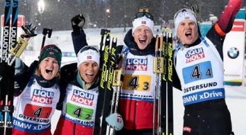 Норвегия выиграла смешанную эстафету на ЧМ