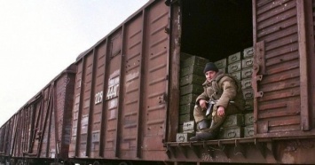 РФ перебросила на Донбасс десятки вагонов со снарядами и тонны топлива