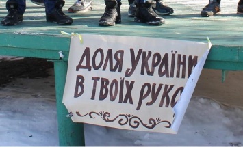 Ветераны «Азова », в Павлограде, напугали городских депутатов своим желанием воспитывать молодежь